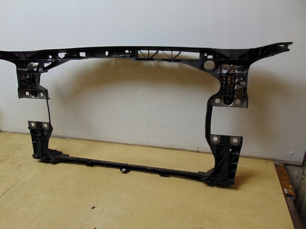 фото №13, Усилитель передний pas передний audi a4 b9 8w0805594