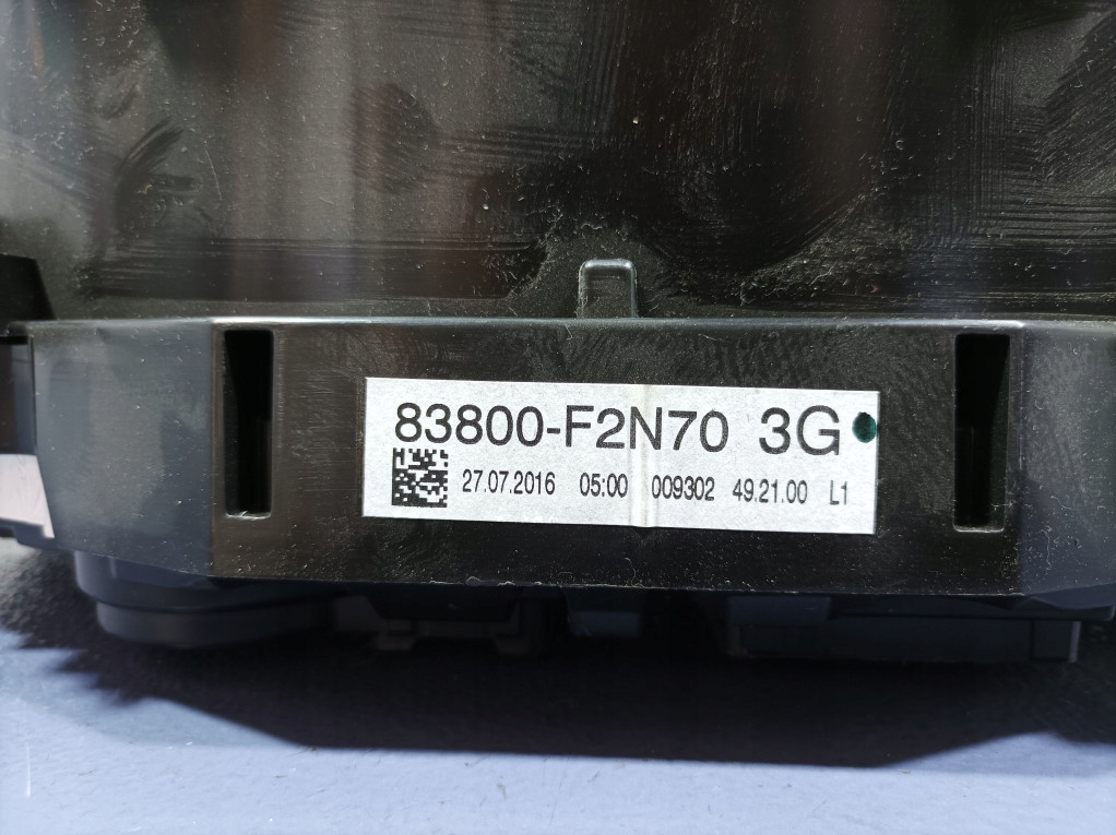 фото №6, Toyota corolla xi e16 lift 1.6 132 km счетчик приборы eu