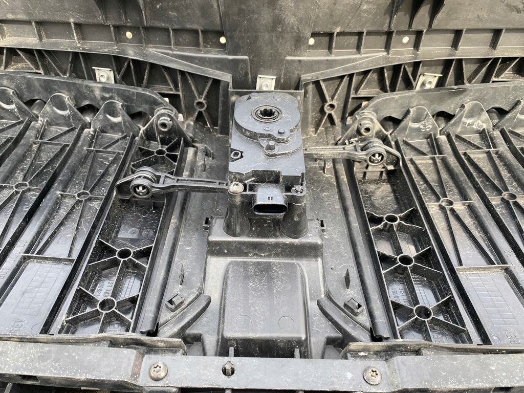 фото №8, Bmw x3 g01 впуск шторка жалюзи 5a1da48-07 оригинал