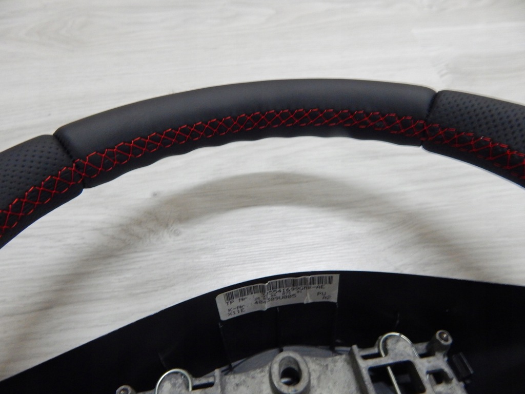 фото №6, Nissan tiida - повітропровід - nowa шкіра czerw nic