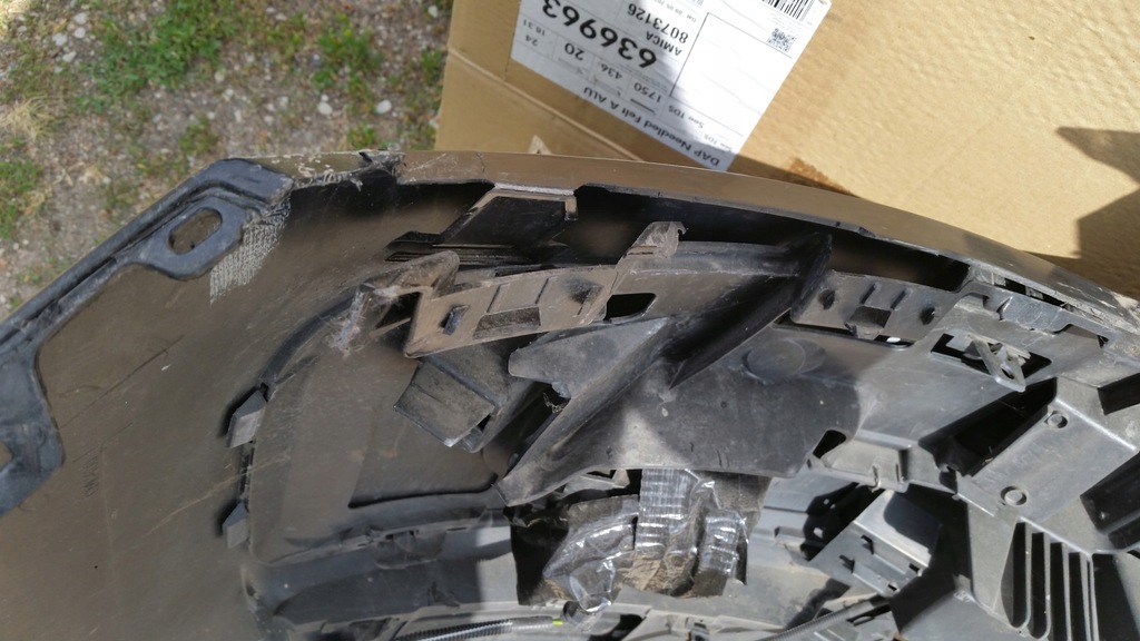 фото №13, Бампер перед citroen c3 picasso 8-12