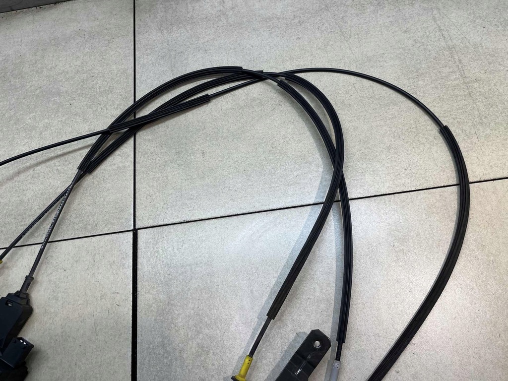 фото №13, Замок двері лівий задня 3pin opel vivaro i 2.5 cdti 8200008465