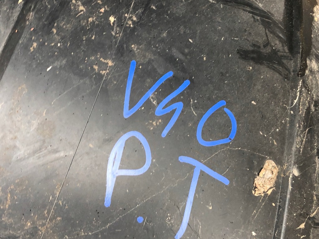 фото №5, Підкрилок правий задня volvo v40 30883731