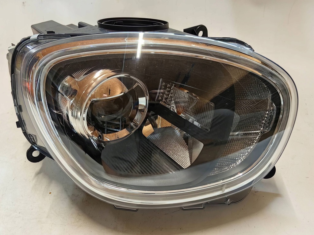 фото №1, Mini countryman f60 - лампа led правая cała polecam