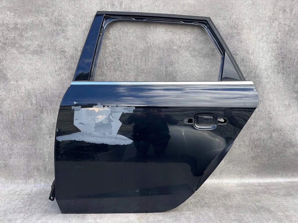 фото №1, Дверь левая задняя audi a4 b8 kombi