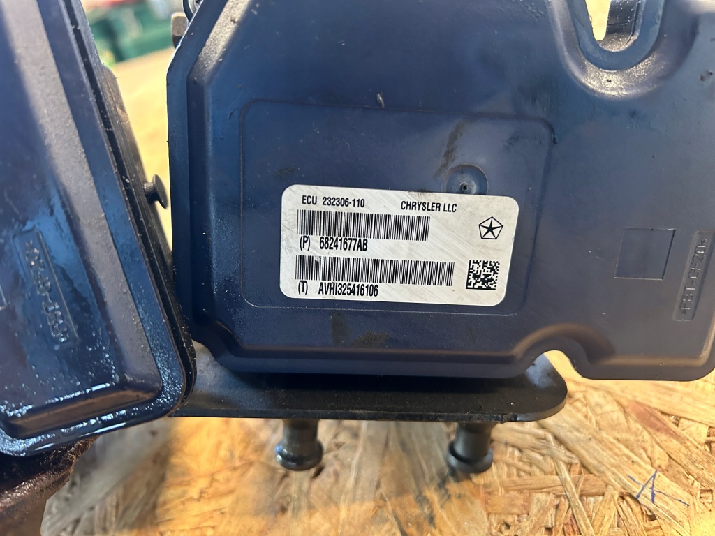 фото №7, Jeep grand cherokee wk2 насос abs гальмівна