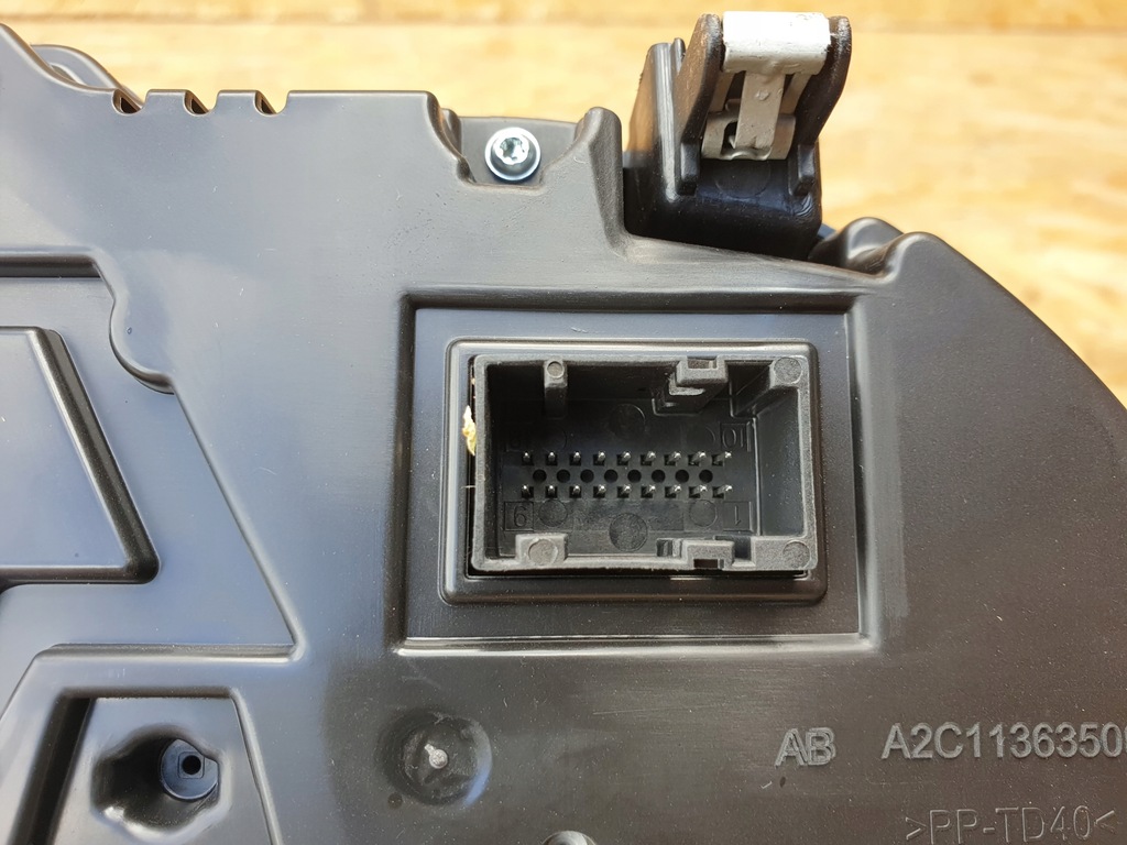 фото №9, Alfa romeo giulia счетчик приборная панель 50559254 2.0b