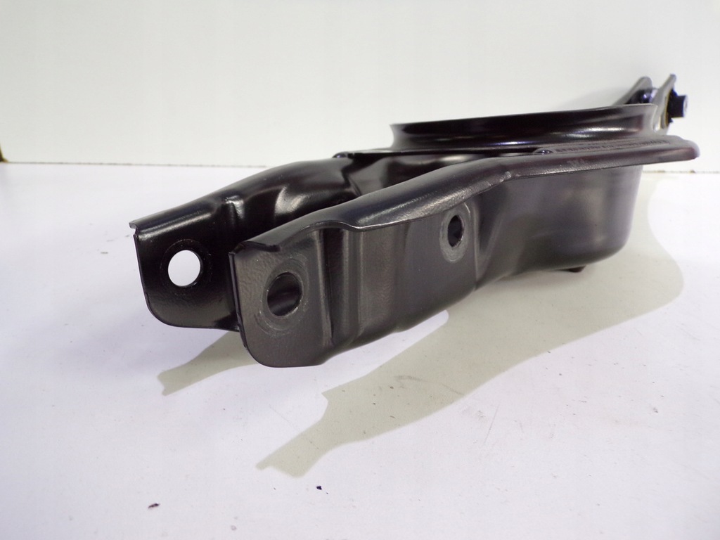 фото №12, Важіль правий audi rs6 c7 8k0407156c