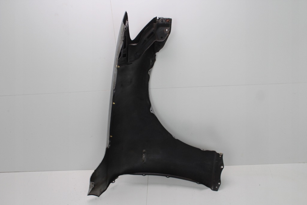 Купити Крило ліве перед lexus is 2 2 05-10r 1g1