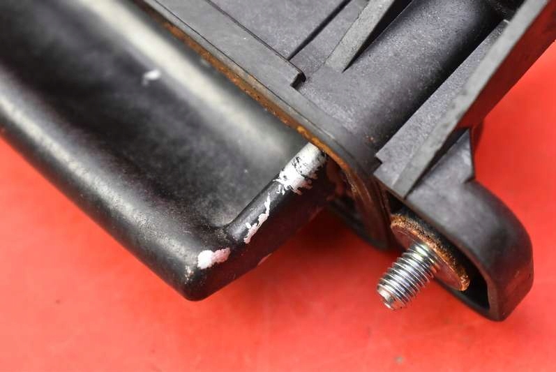 фото №7, Ручка крышки задняя задний mazda 3 1 i bk 5d hb lift 06-09