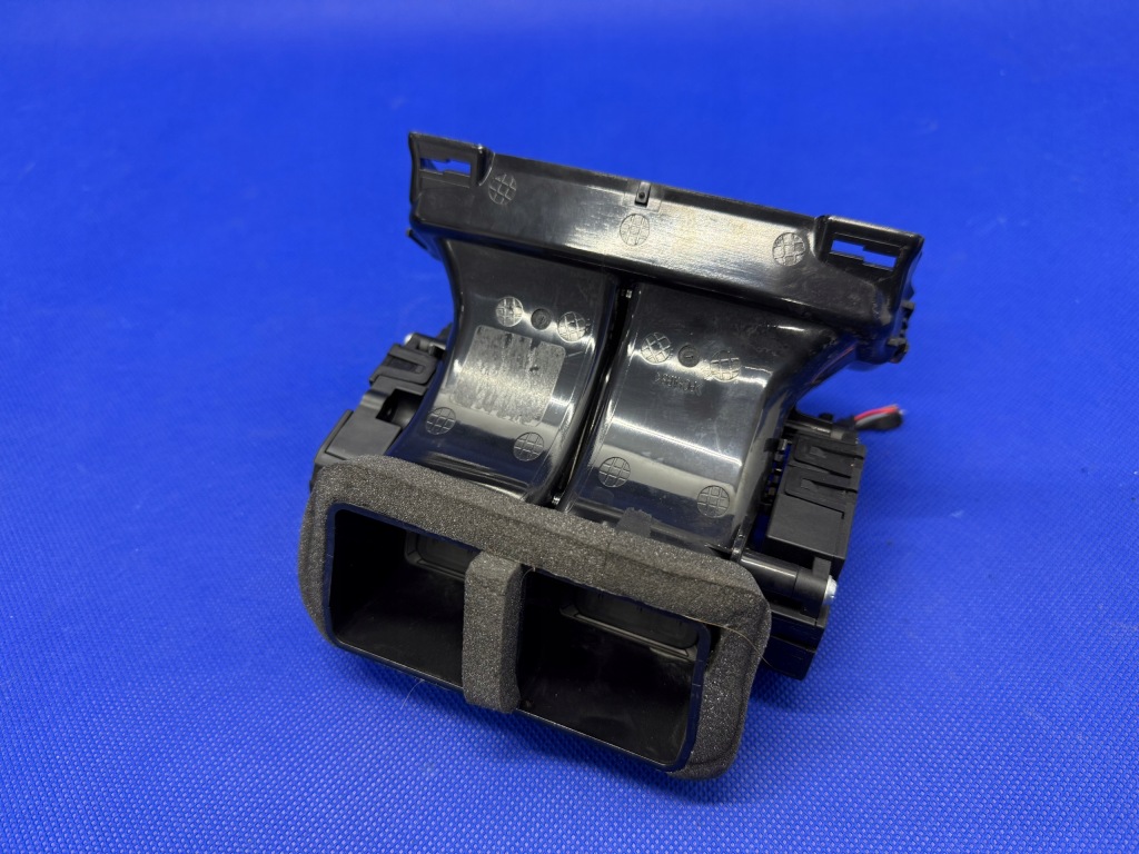 фото №1, Канал повітря моторчик audi a7 4g 4g0857042