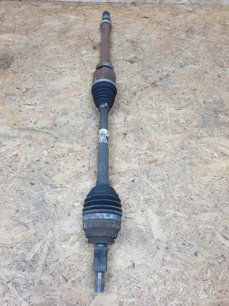 фото №1, Renault megane iv приводной вал правая 391005190r