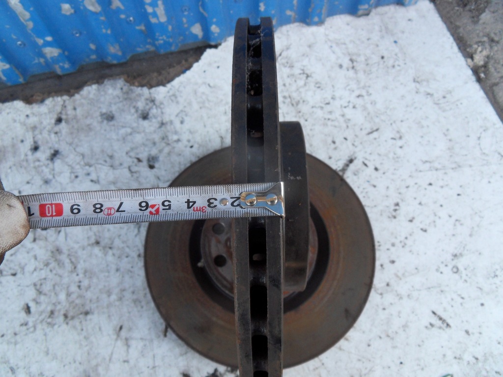 фото №9, Fiat grande punto 05-11 1.3 jtd 90 гальмівні диски + гальмівні колодки перед