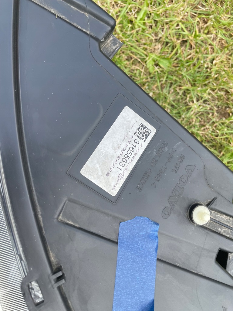 фото №9, Volvo xc40 лампа передня fulled