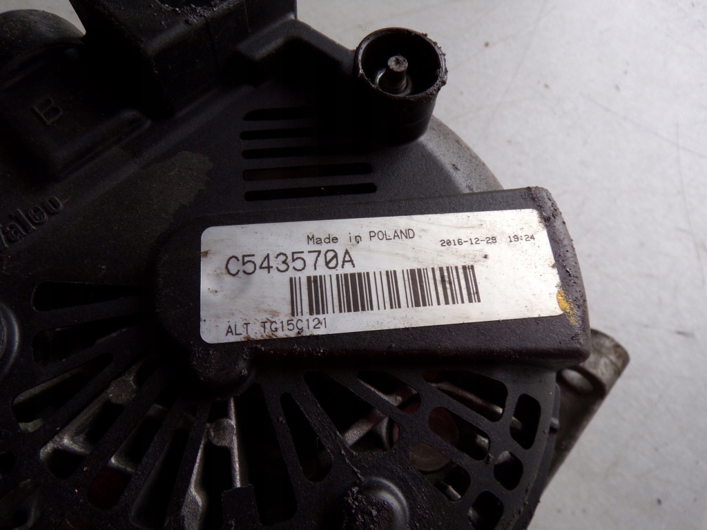 фото №5, Генератор ze зчепленням mercedes w169 valeo 140a 2.0 cdi