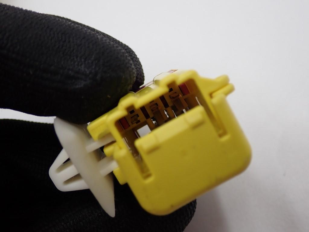 фото №8, Подушка модуль подушка безпеки лівий задня оригінал 5l6880441a skoda yeti 10r