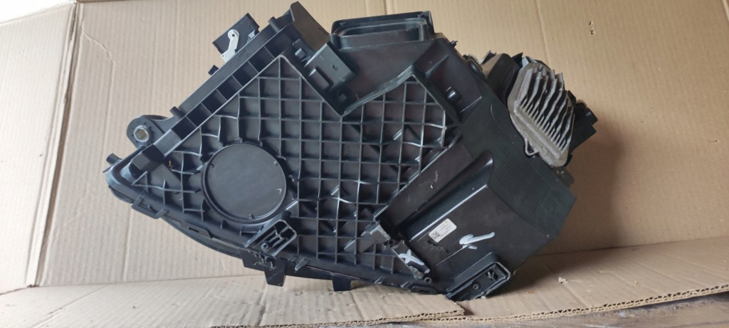 Фара перед mercedes glc 253 Недорого