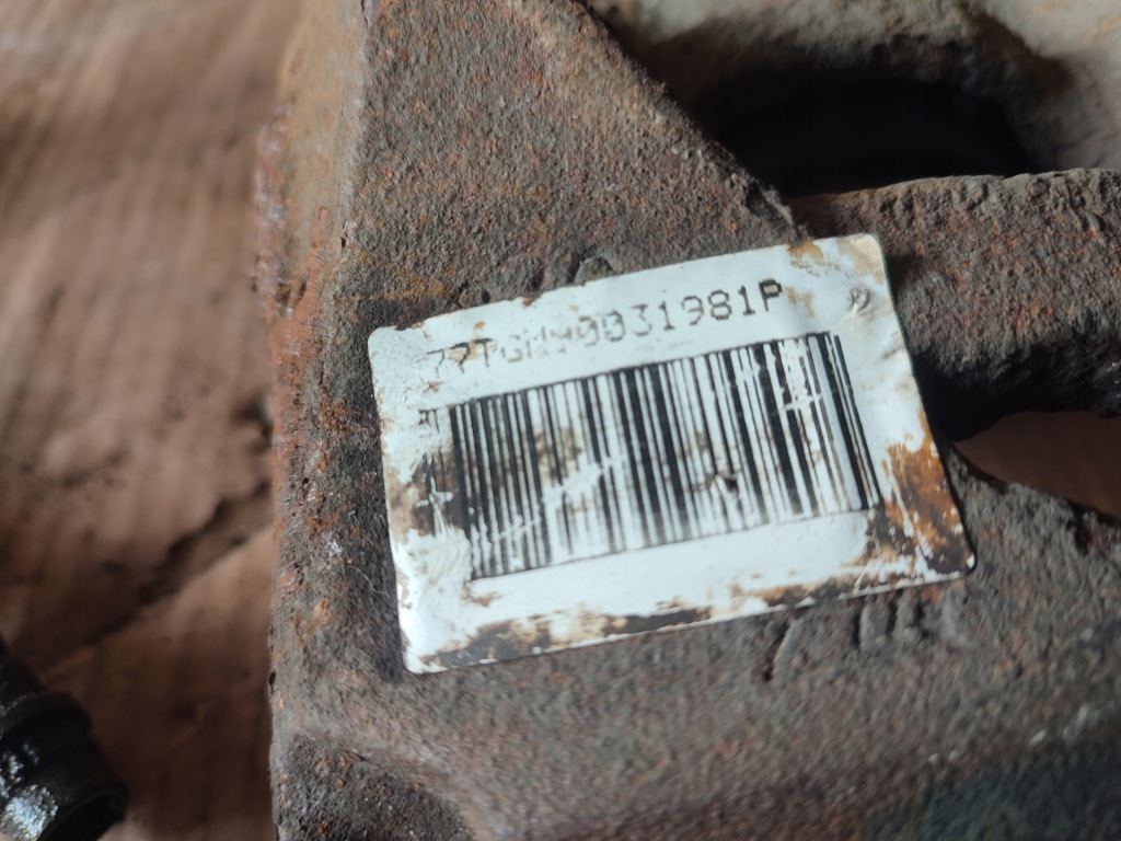 фото №5, Peugeot 3008 i суппорт тормозной правый перед 2.0hdi