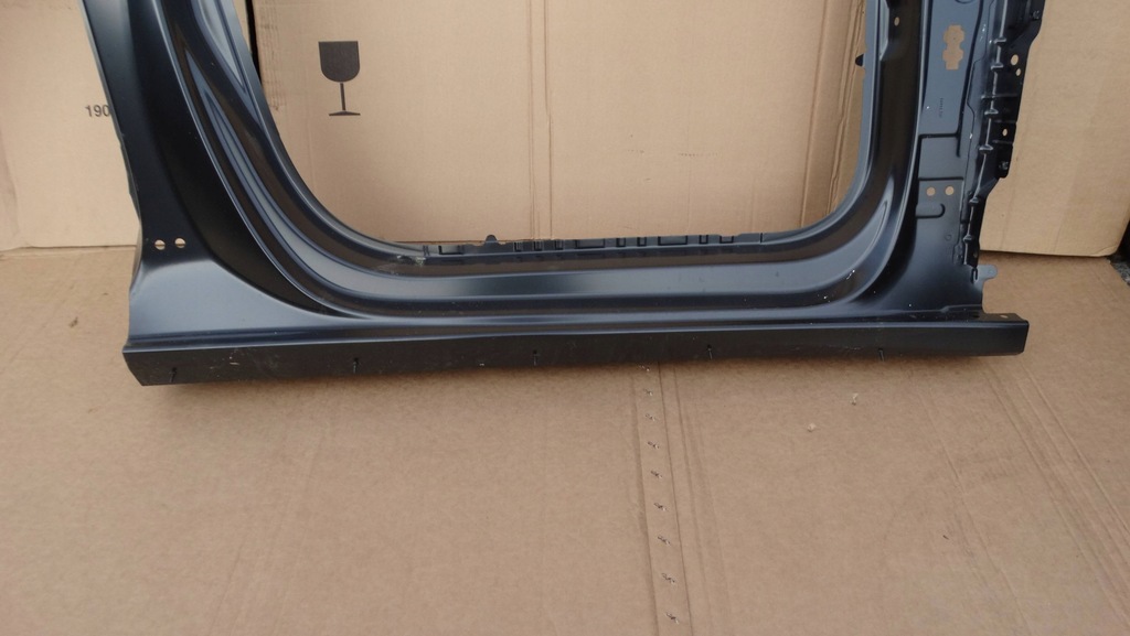 фото №5, Обшивка блок двигуна правий перед 8y4809840 audi a3 sportback nowe