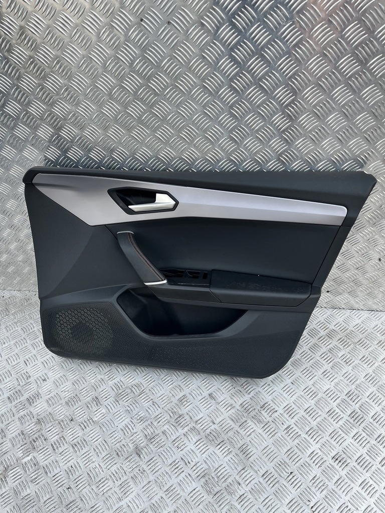 фото №1, Обшивка дверь перед правый seat leon iv kl 20-