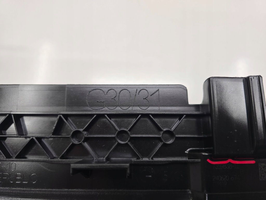 фото №8, Канал впуск воздуховод воздуха туннель bmw 5 g30 g31 17- перед