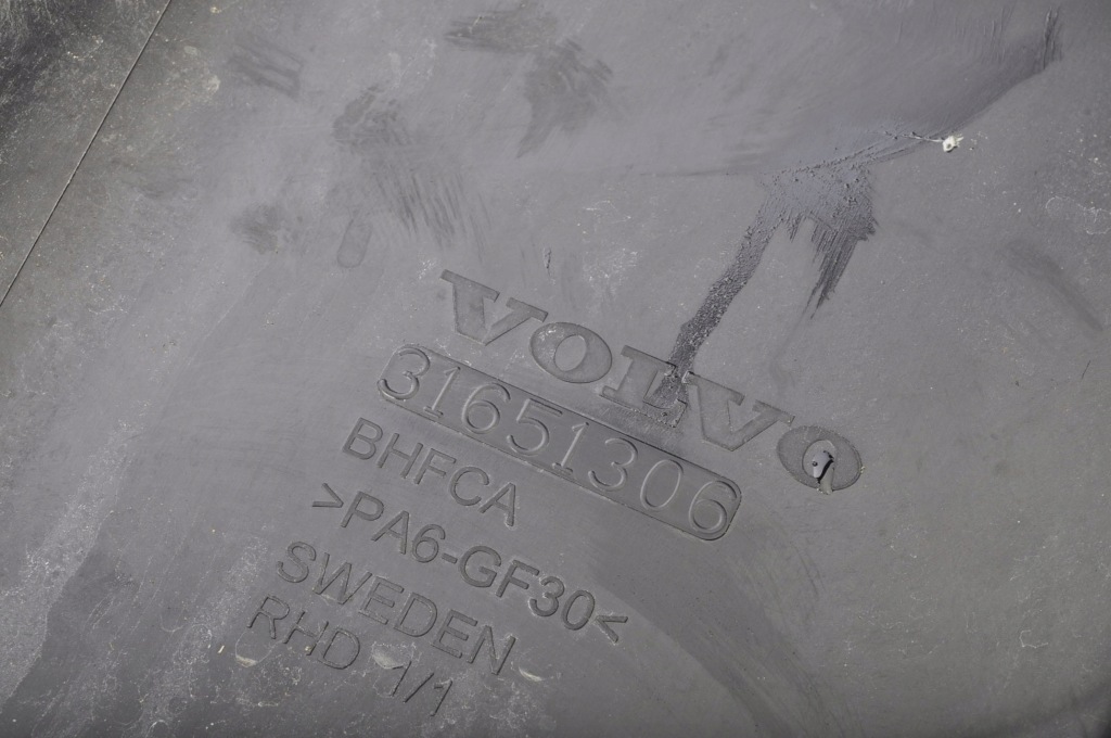 фото №4, Volvo s60 iii v60 ii труба воздухозаборник воздуха 31651306