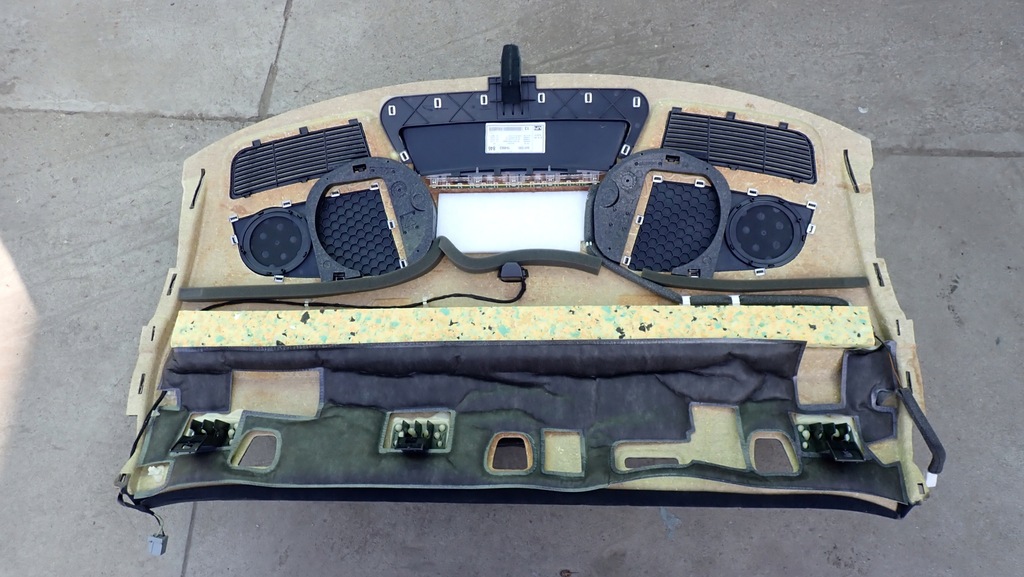 фото №7, Полка задняя jaguar xj351 третий свет стоп