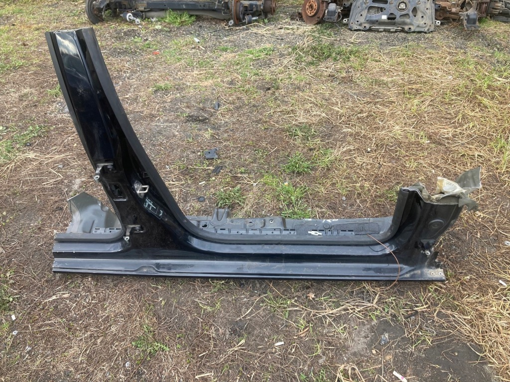 фото №1, Порог правый блок двигателя дверь seat leon iii 3 kombi 2015r