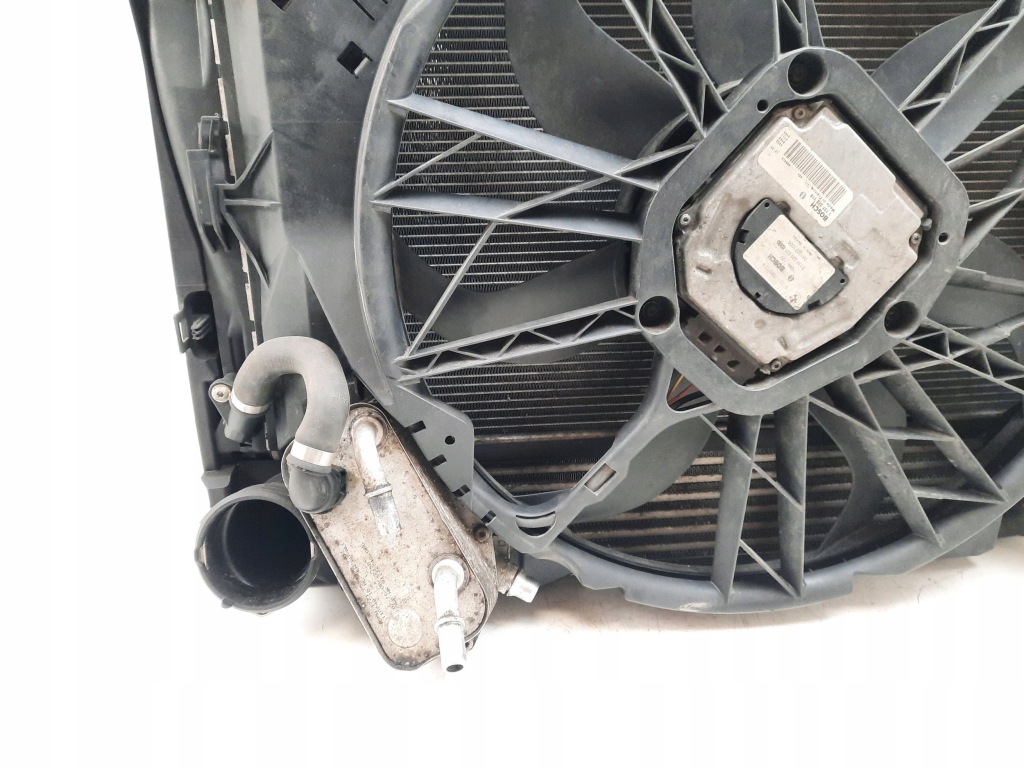 2005 bmw 5 e60 e61 комплект радиатор 7561713 Цена