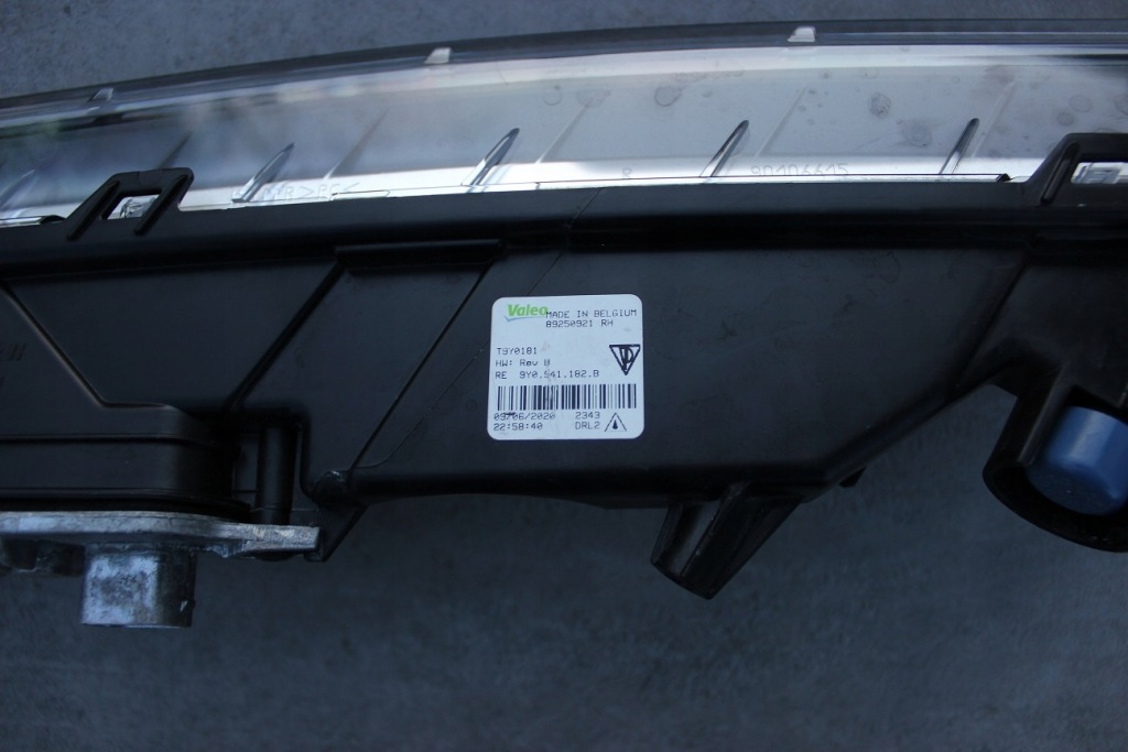 Противотуманная фара led drl левый porsche cayenne 9y0 18-23 Оригинал