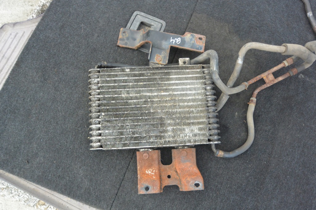 Радіатор оливи коробки дроти кронштейн nissan patrol y61 комплект Недорого