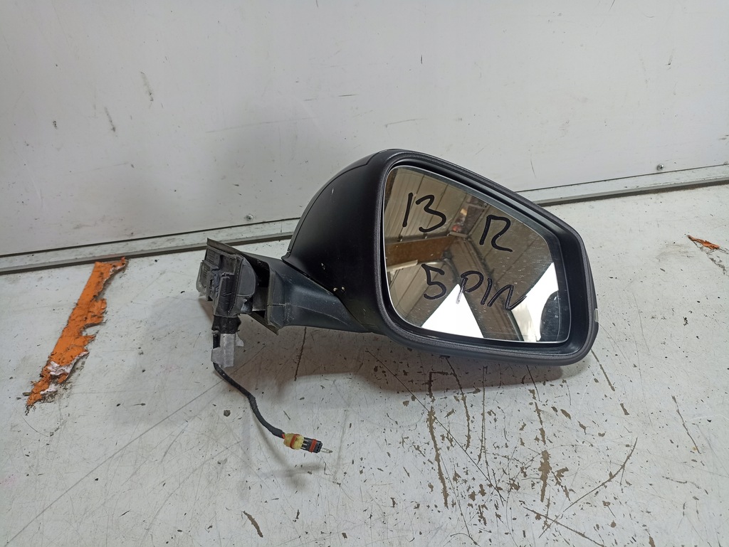 фото №1, Bmw i3 l01 дзеркало праве 5 pin