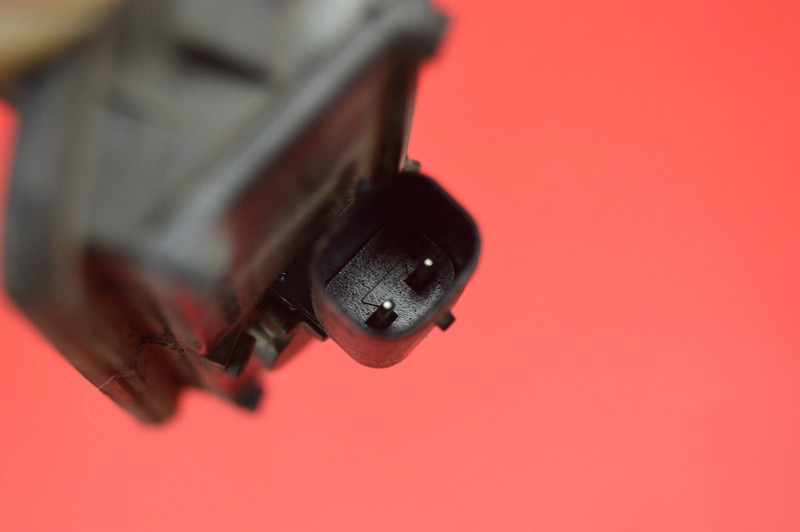 фото №7, Ручка кнопка крышки задняя ford s-max mk1 06r