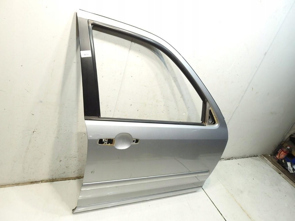 фото №9, Дверь правый перед nh632m honda cr-v ii