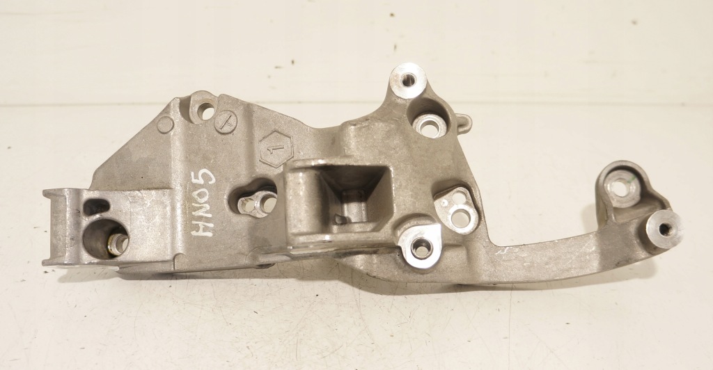 Купить Кронштейн кронштейн генератора peugeot 308 citroen c3 1,2thp 9809714680