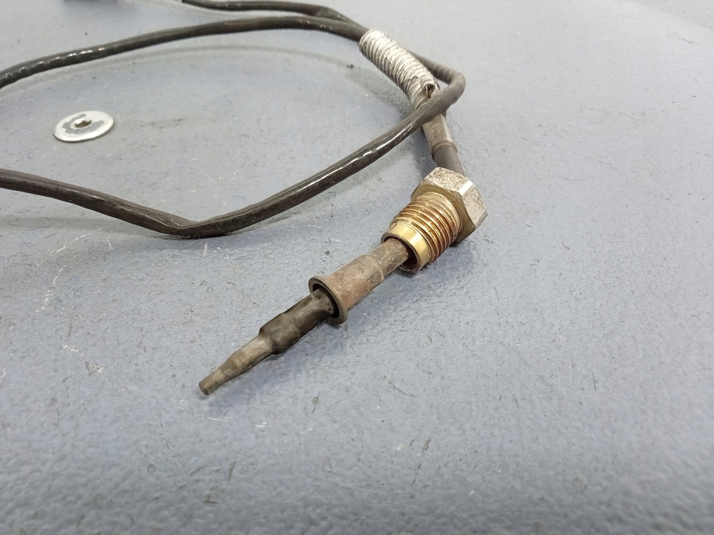 фото №4, Audi a6 c8 2.0 tdi датчик температура вихлопних газів 05l906088j