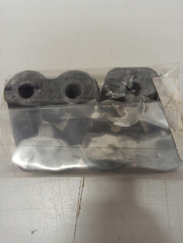 фото №1, Резиновый элемент кронштейн глушителя smart forfour a4544920844 aso org 2 szt kpl