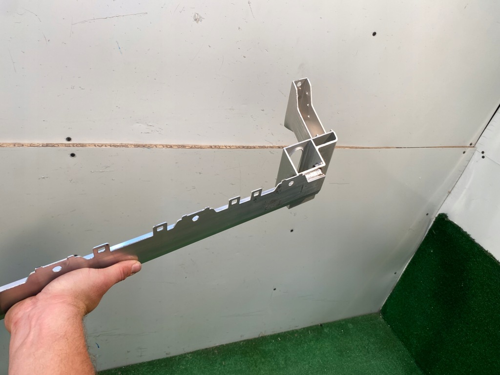 фото №8, Mercedes a klasa w177 177 cla 118 балка перед нижняя балка pod радиатор