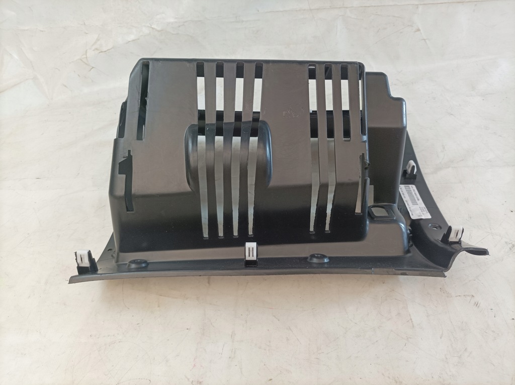 фото №10, Grand cherokee wk2 19 бардачок пасажира usa