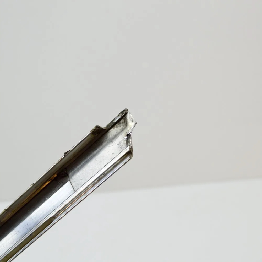 Левая молдинг вертикальная передней стекло mercedes-benz sl r107 a1076701316 в Украине