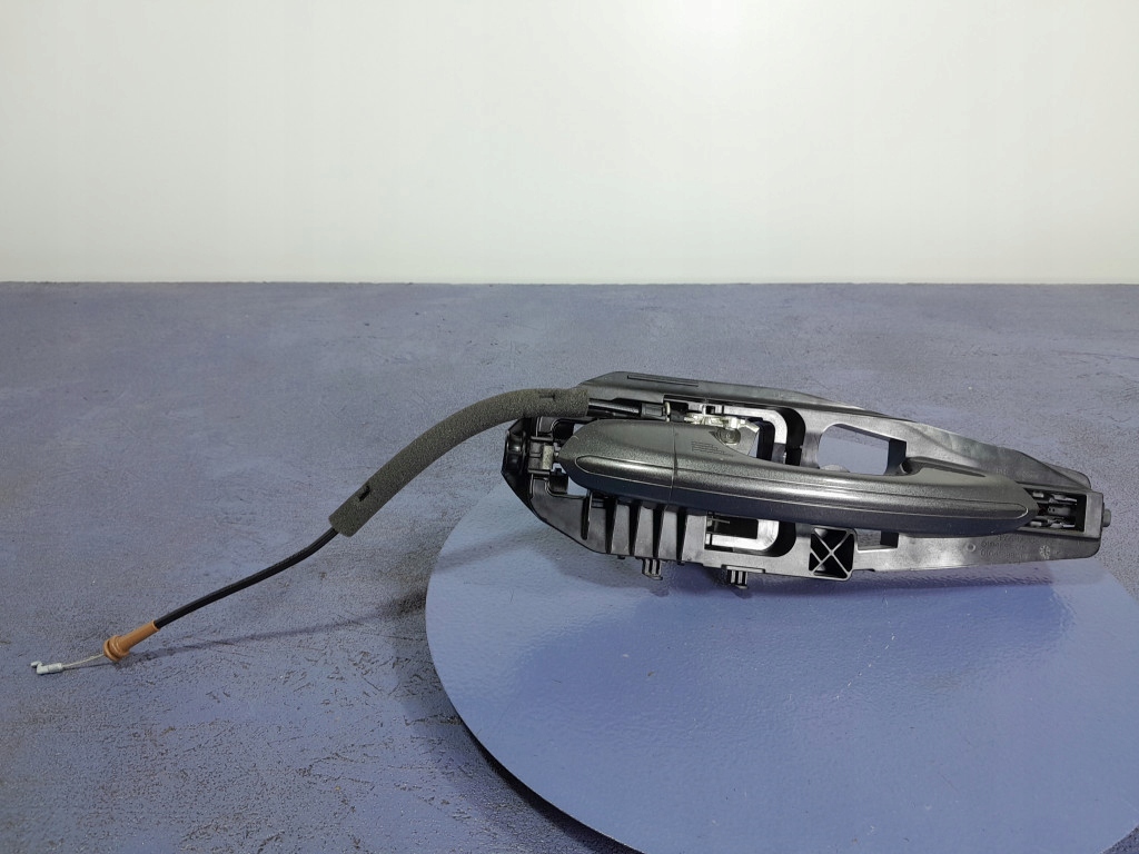 фото №1, Ford mondeo mk5 ручка перед правая наружная nd 4 pin es73-f22464-be