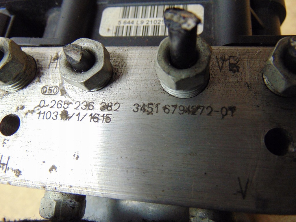 фото №11, Насос abs блок управления bmw x1 e84 0265236382 6799417