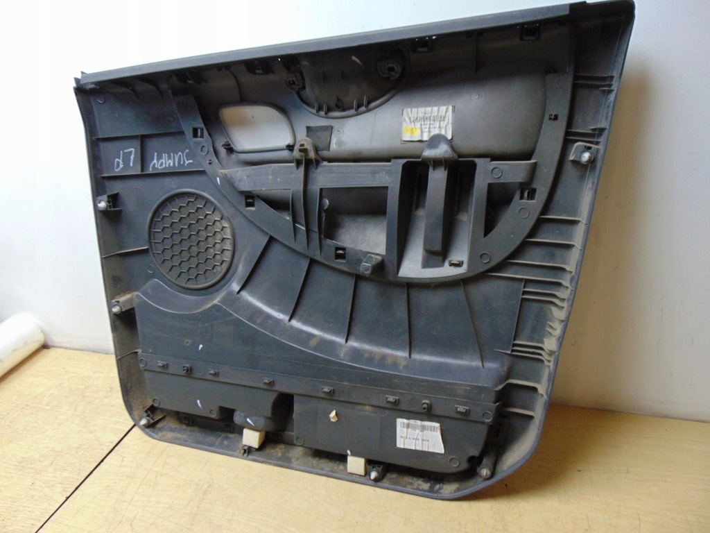 фото №13, Обивка обшивка дверь левый перед jumpy expert 07-