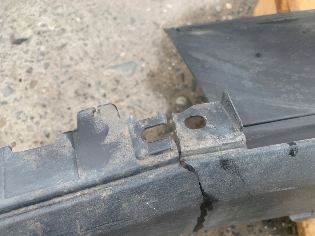 фото №8, Ford mustang mach-e 75.7kwh 2021r молдинг поріг накладка na поріг ліва