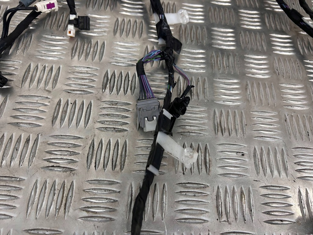 фото №10, Жгут электрическая tesla model x 103244391g