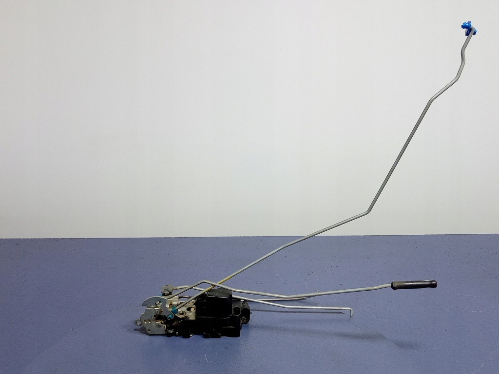 фото №2, Chevrolet aveo t250 замок двері перед правий 2 pin