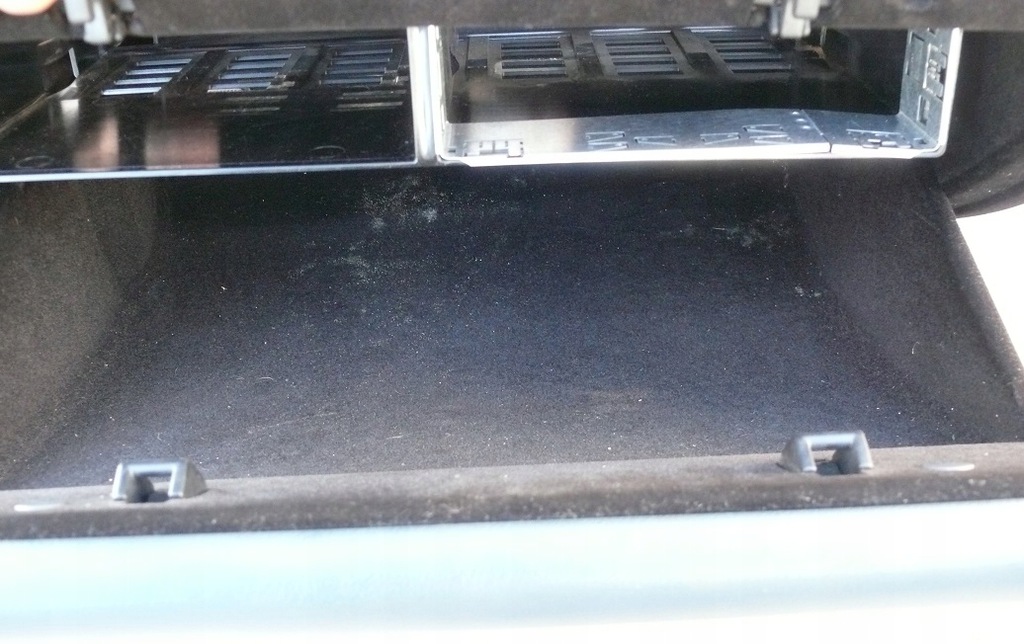 фото №6, Бардачок пассажира niebieski vw phaeton 02-05 europa