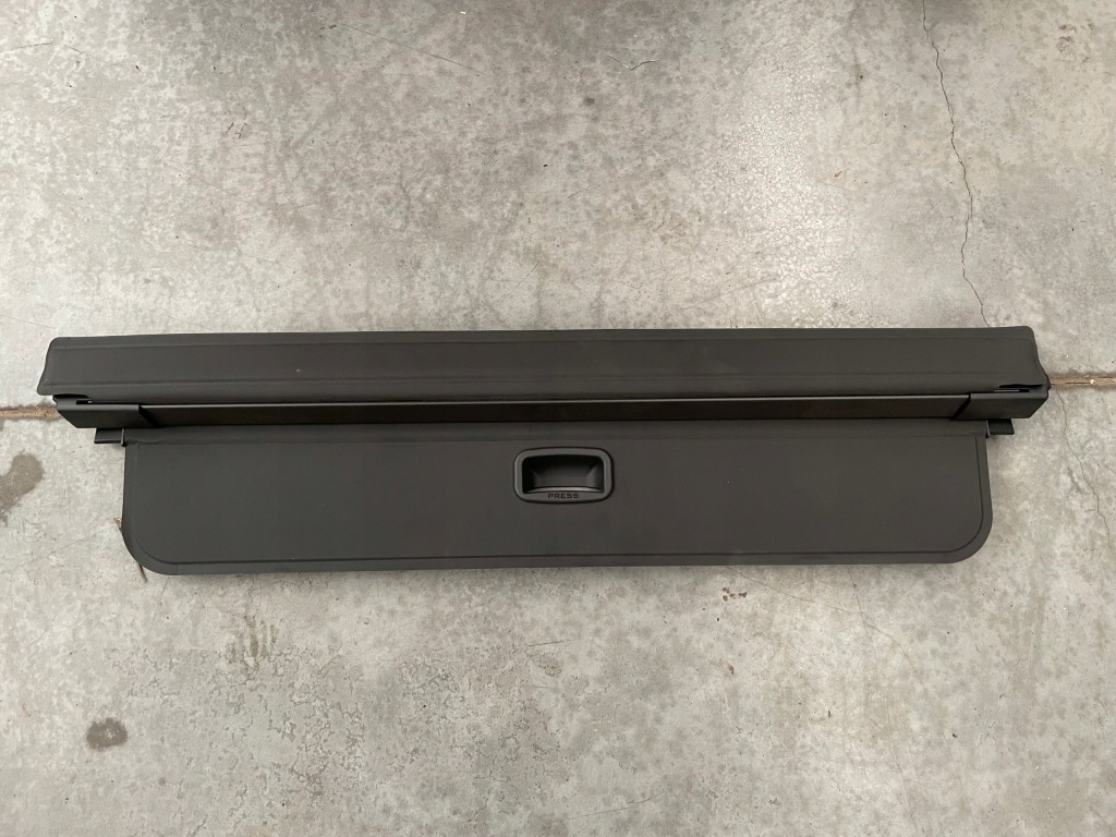 Купити Ford kuga mk2 шторка багажника задні задня