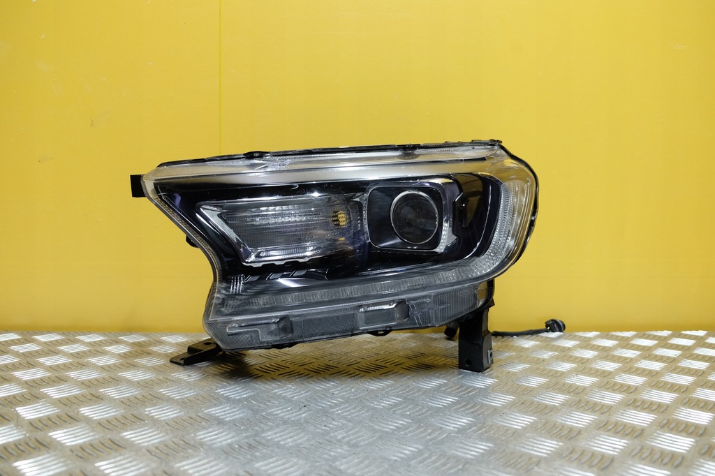 фото №1, Ford ranger v lift 2019-2022 фара лампа led левая usa