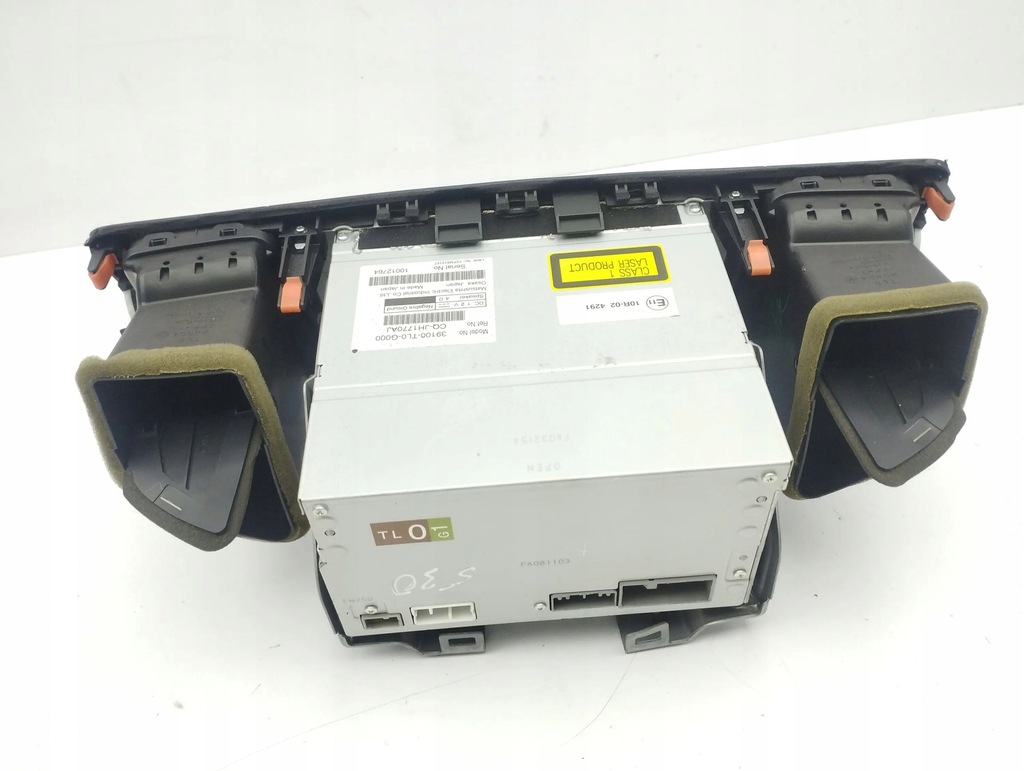 фото №7, Honda accord 2009 автомагнитола